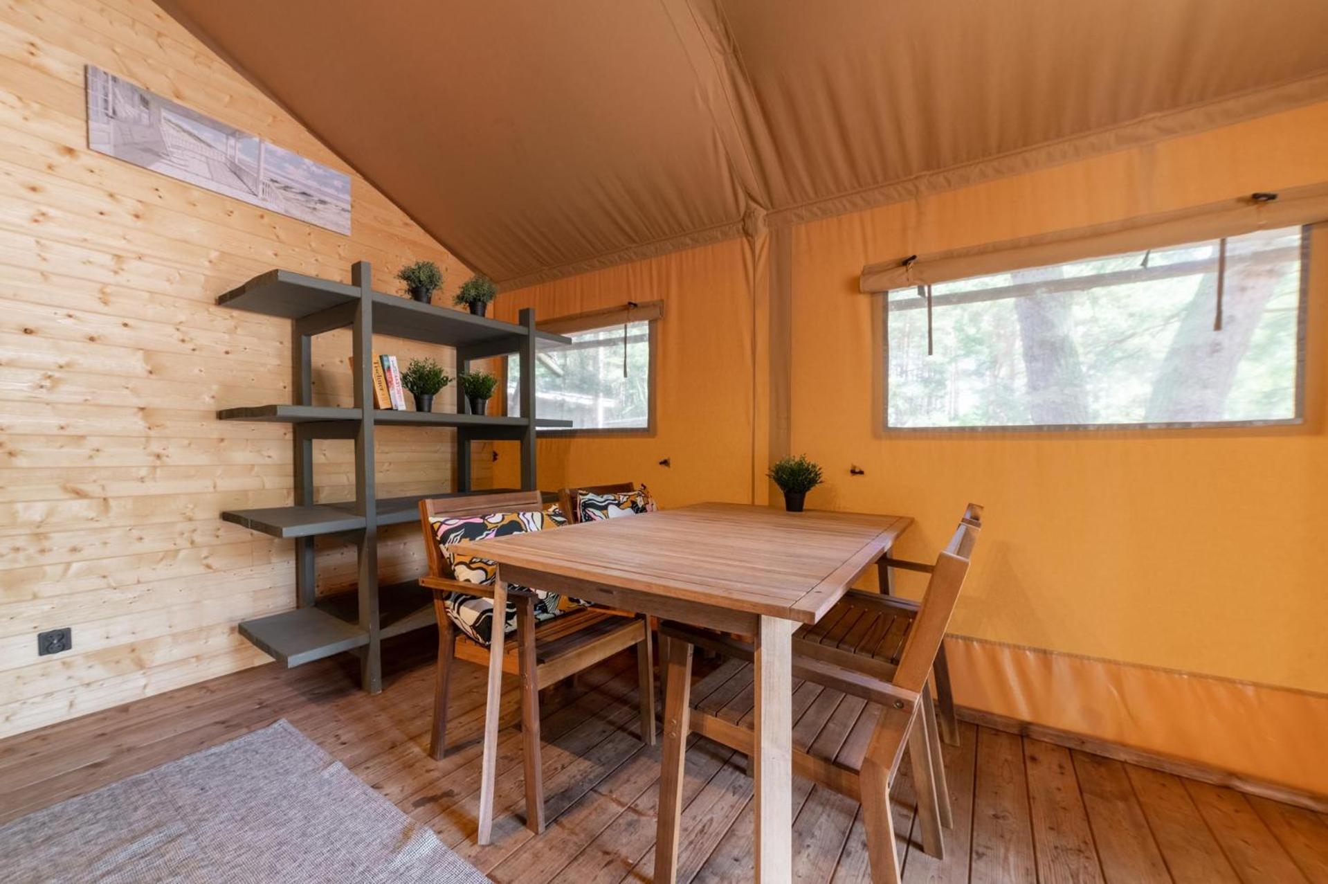 Camp Bursztynowy Las Gdansk Dış mekan fotoğraf