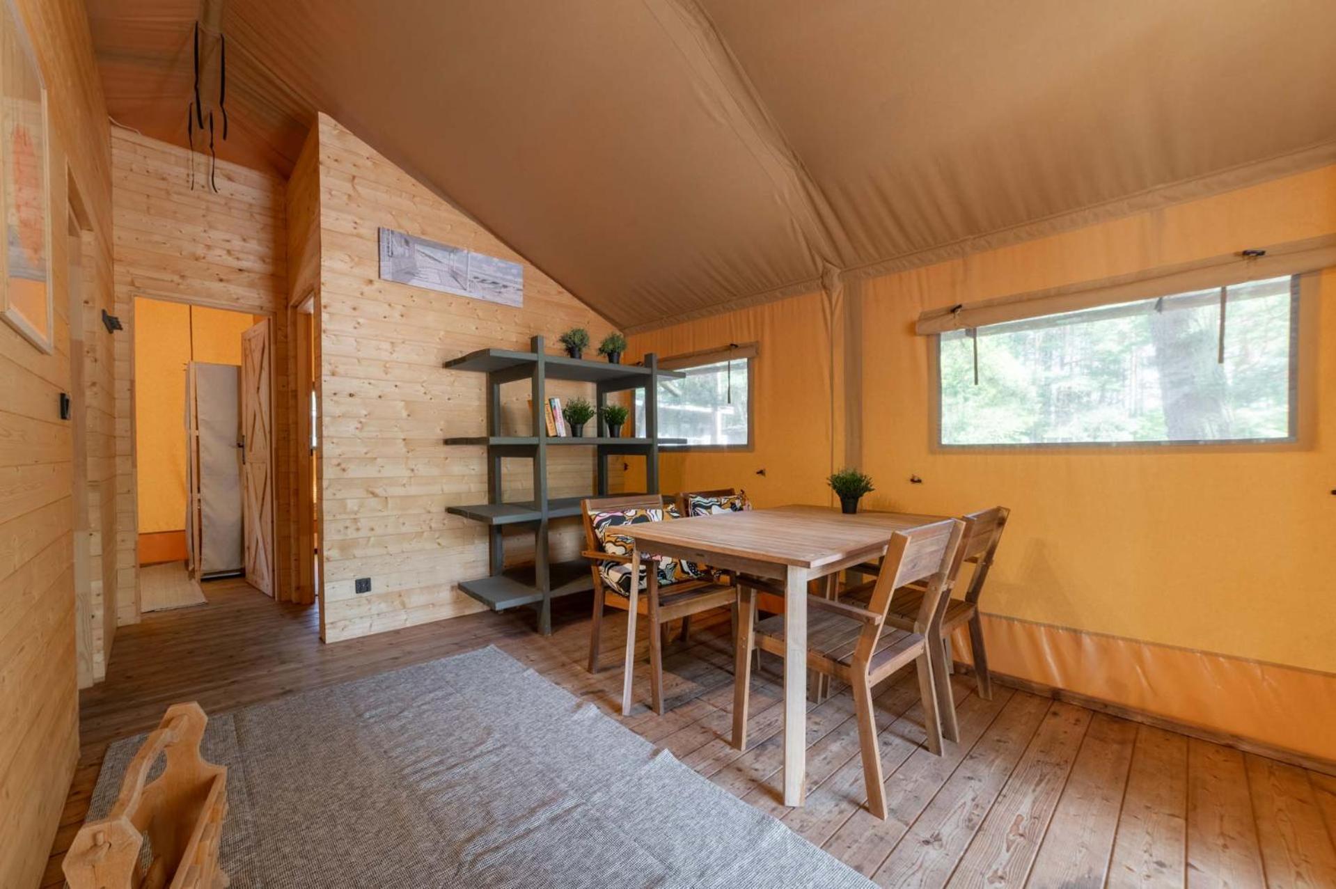 Camp Bursztynowy Las Gdansk Dış mekan fotoğraf